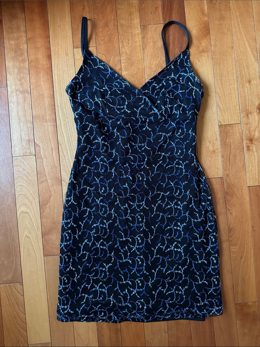Vintage 90’s Hourglass Embroidered Mini Dress